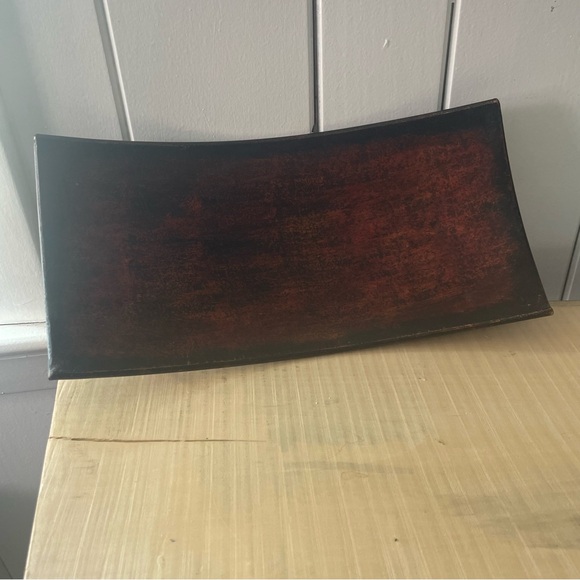 $15 SALE Curved Metal Display Tray Faux Wood Grain Home Accent Decor Holder - Picture 6 of 8